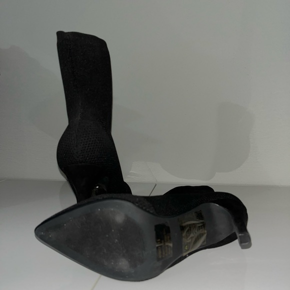 Knitted Sock Boot Heels - Picture 4 of 5
